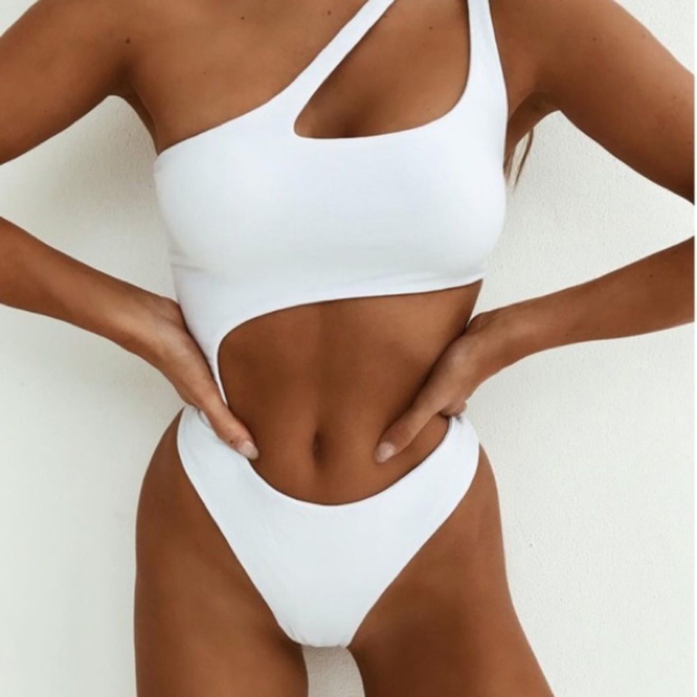 I.AM.GIA WHITE Saturn Bodysuit